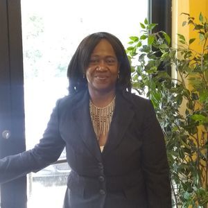 Meet your Posher, Ramona